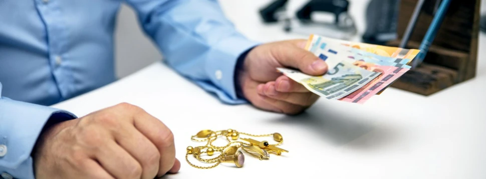 ¿Vale la pena vender joyas de oro antiguas por dinero en efectivo?