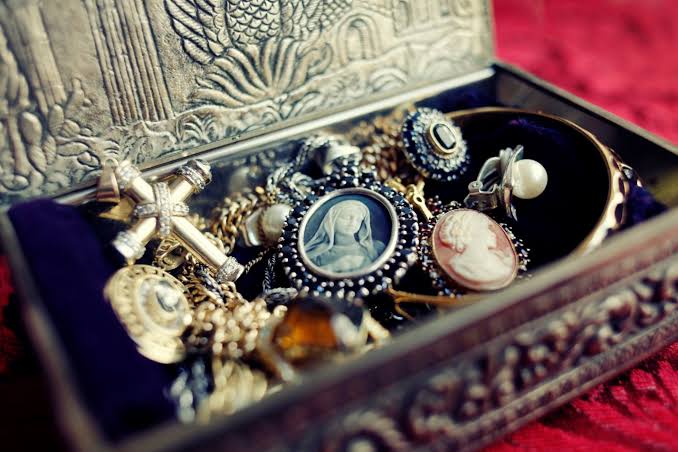 Comprar una joya vintage